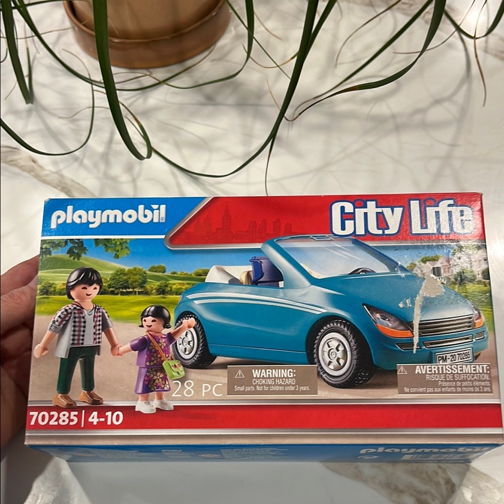 NIB Playmobile City Life Blue Convertible Car Set No 70285